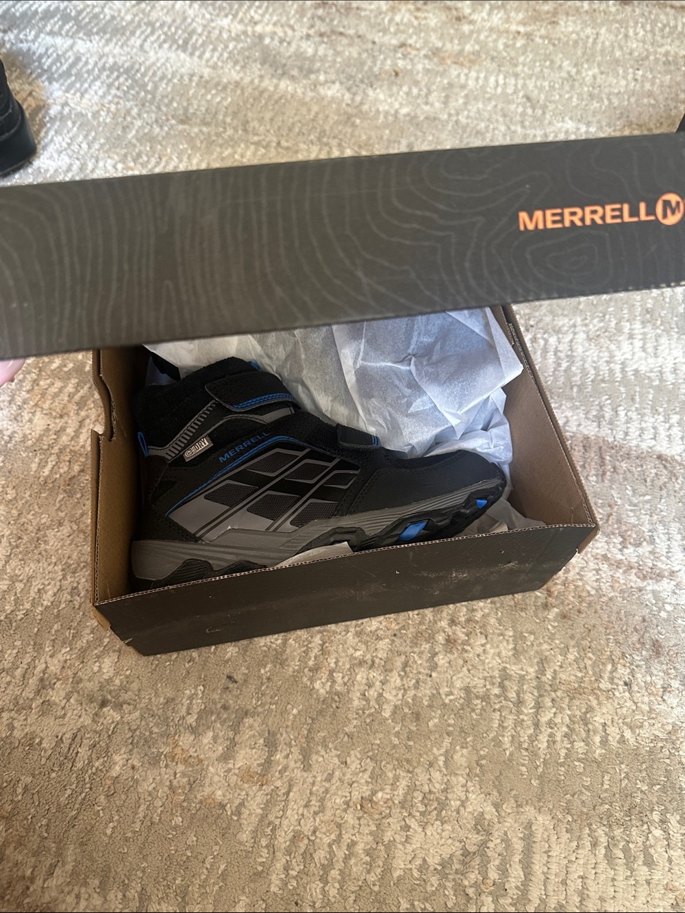 New In Box Merrell Boys Winter Boot - Picture 5 of 5